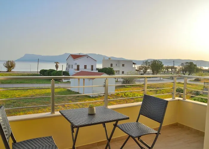 Ammos Apartment - Brand New, Stylish, By The Beach